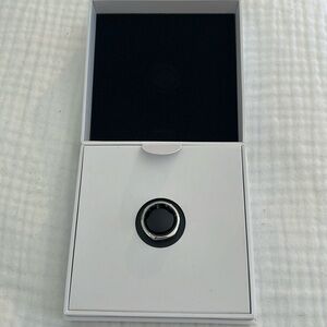 NEW Oura Ring Gen3 Silver Size 7 Set